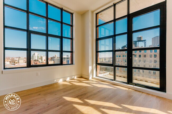 Foto del edificio - 41-21 28th St
