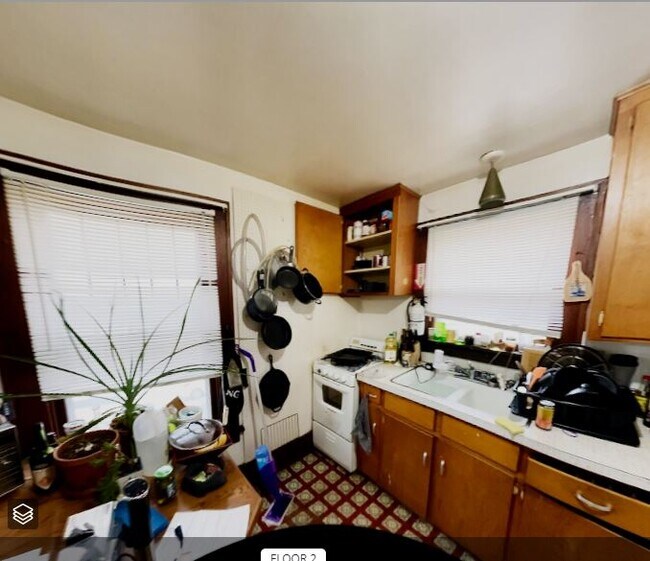 Foto del edificio - 937 E Jefferson St