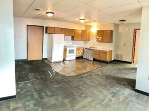 Building Photo - 507 W Norfolk Ave