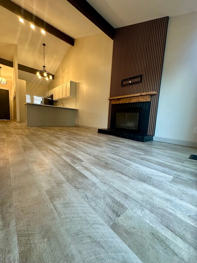 Foto del edificio - 61 Breezy Knoll Ln