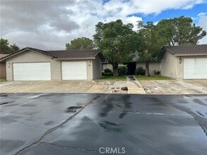 Building Photo - 27535 Lakeview Dr