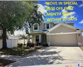 Building Photo - 11469 Misty Isle Ln