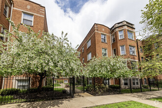 Building Photo - 1622 W Columbia Ave