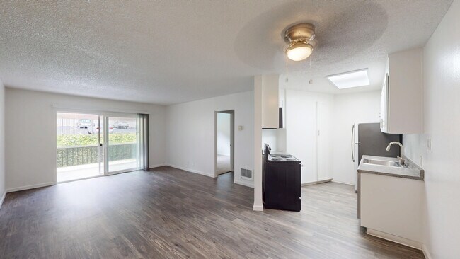 Foto del edificio - 1823 Lincoln Ave