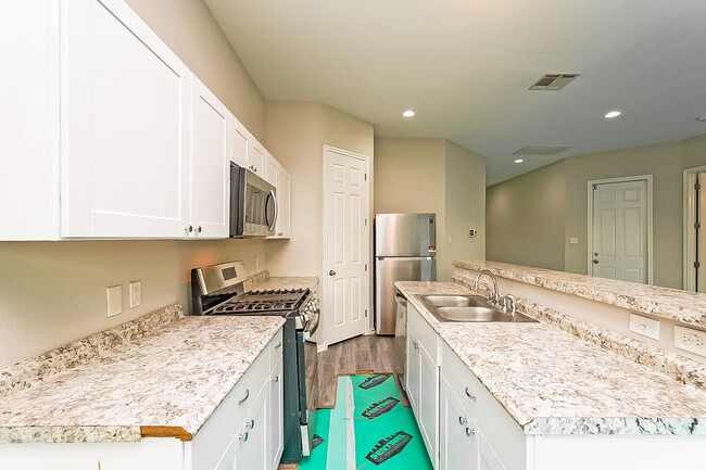 Building Photo - 10208 Jessalyn Lane