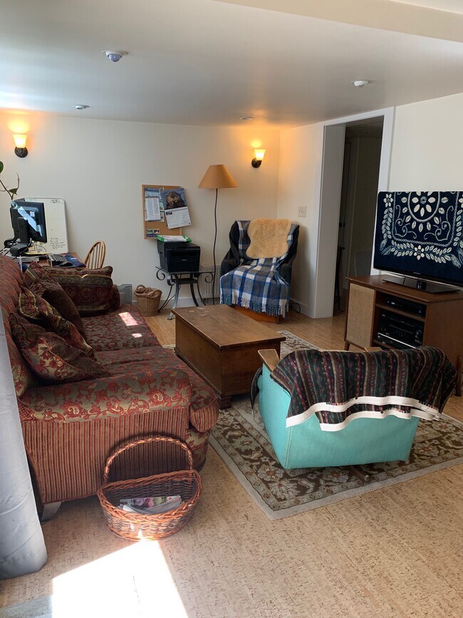 Livingroom from door - 6544 25th Ave NW