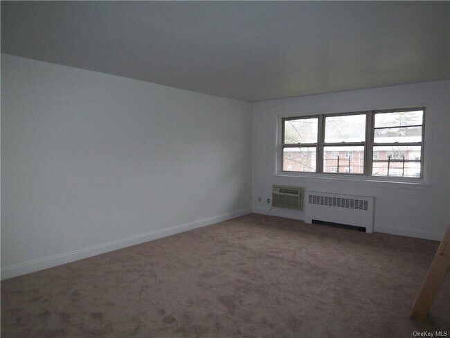 Building Photo - 66 Beaumont Cir