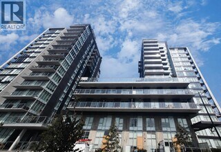 Building Photo - 3581 E Kent Avenue N
