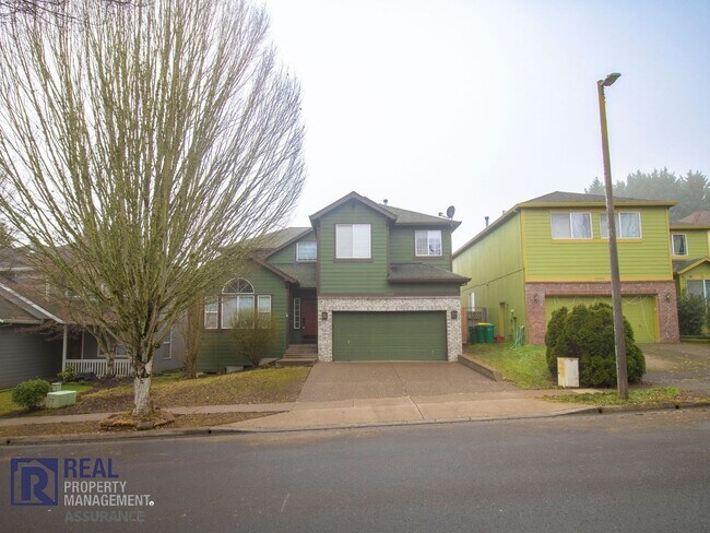 Building Photo - MOVE IN SPECIAL!! Spacious 5-Bedroom Home in Desirable Autumn Crest – Beaverton!!