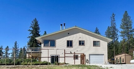 Building Photo - 2678 Pine Top Way