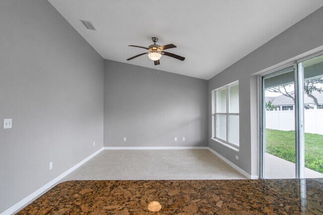 Foto del edificio - 402 Bridgewater Ct
