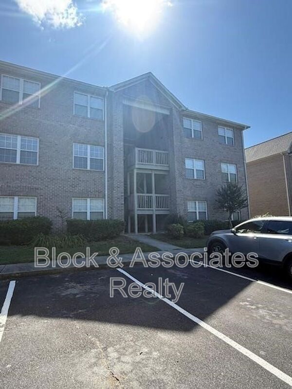 Foto del edificio - 4068 Bentley Dr