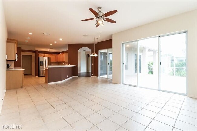 Foto del edificio - 4 br, 3 bath House - 1632 Bayfield Ct