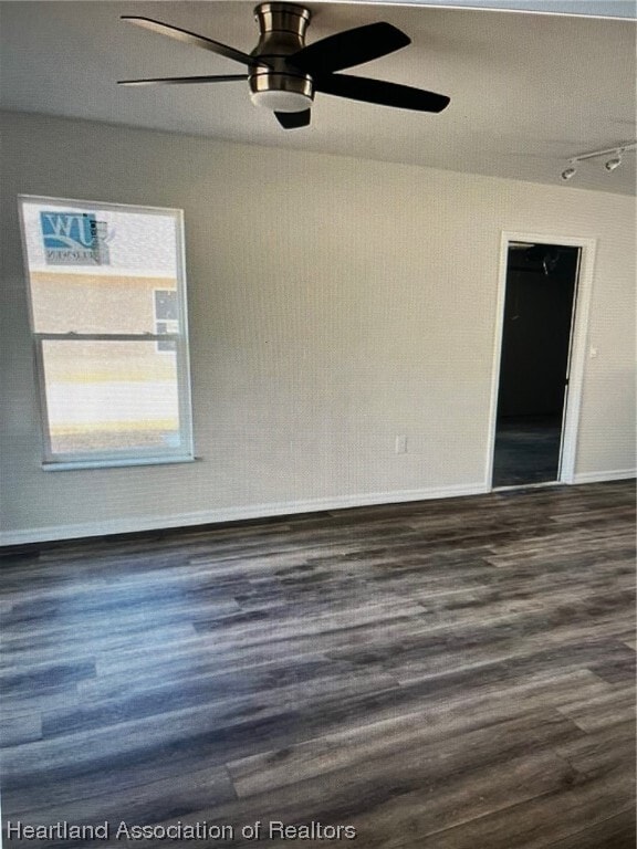 Building Photo - 5511 Castania Dr