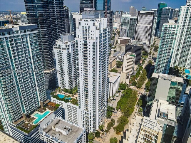 Foto del edificio - 1060 Brickell Ave