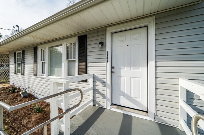 Foto del edificio - 4304 6th Street East Tuscaloosa, AL 35404