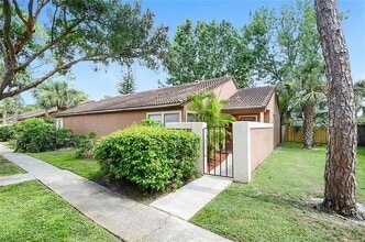 Building Photo - 668 Montego Bay Ct