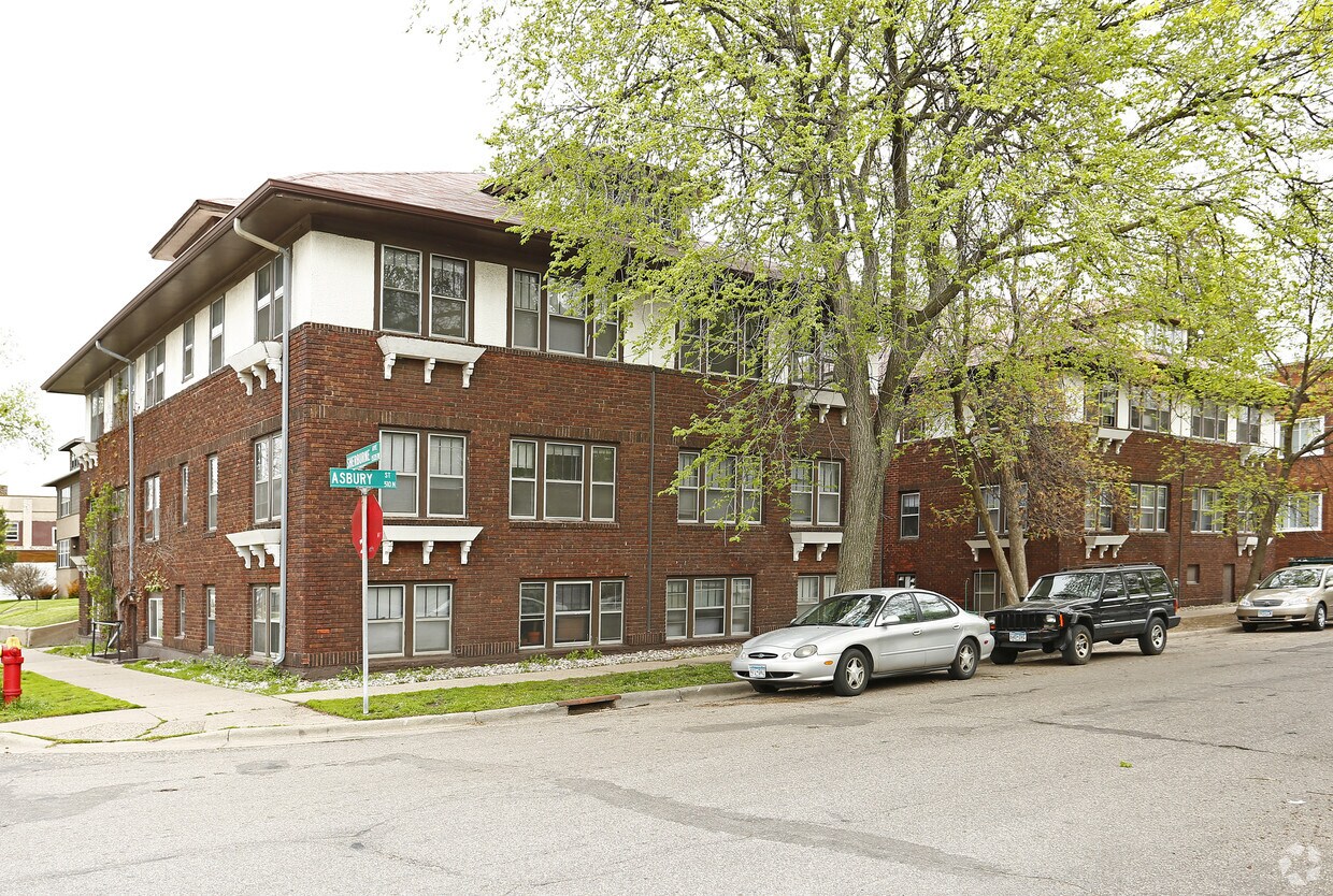 Building Photo - 517 Asbury St