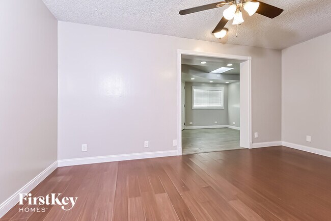 Building Photo - 7084 Berkshire Pl