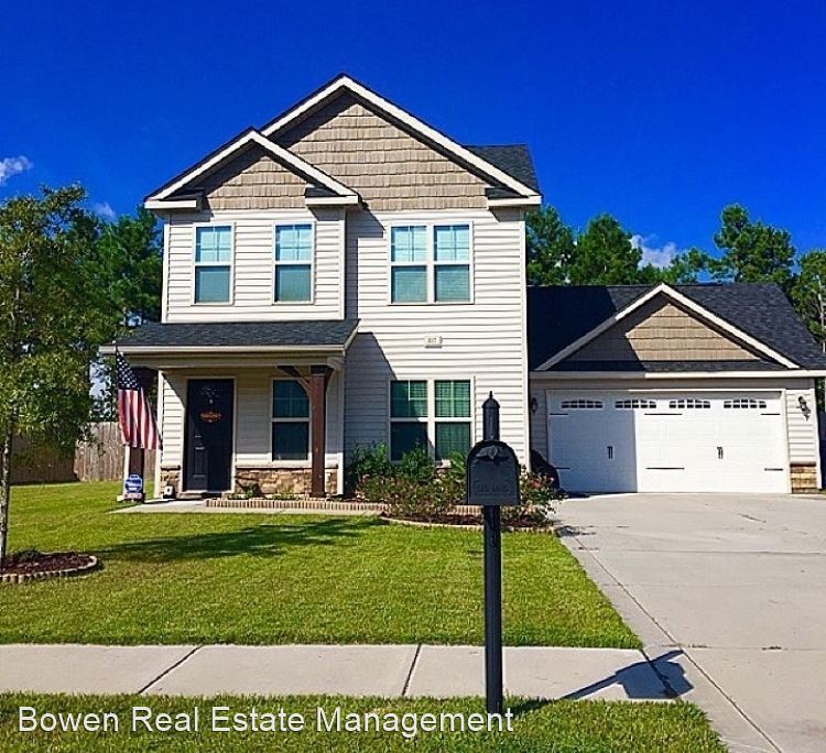 3 br, 2.5 bath House 317 First Post Road House Rental in Jacksonville, NC