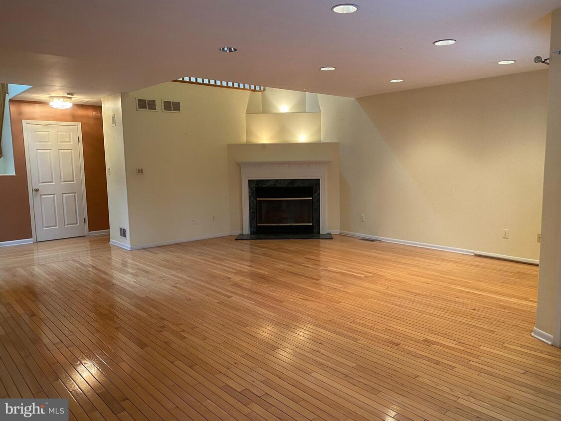 573 Sayre Dr, Princeton, NJ 08540 House Rental in Princeton, NJ