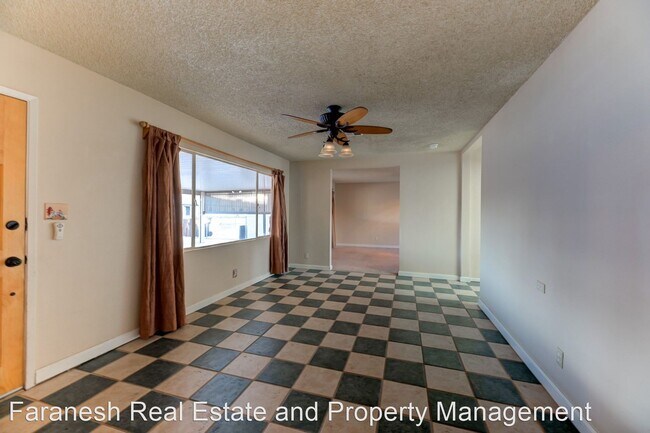 Building Photo - 3 br, 1 bath House - 136 Fir Street