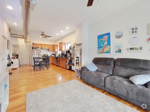 Building Photo - 1148 W Belmont Ave