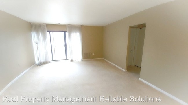 Building Photo - 6711 Park Heights Ave