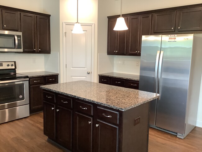 Foto del edificio - 3902 Riceland Pl