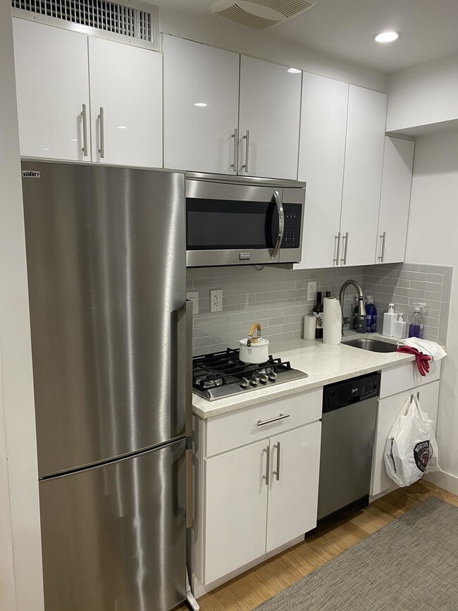 Building Photo - 21 Gramercy Park South