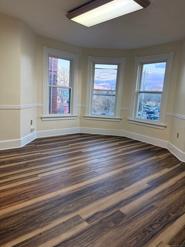 Foto principal - 50 Washington St