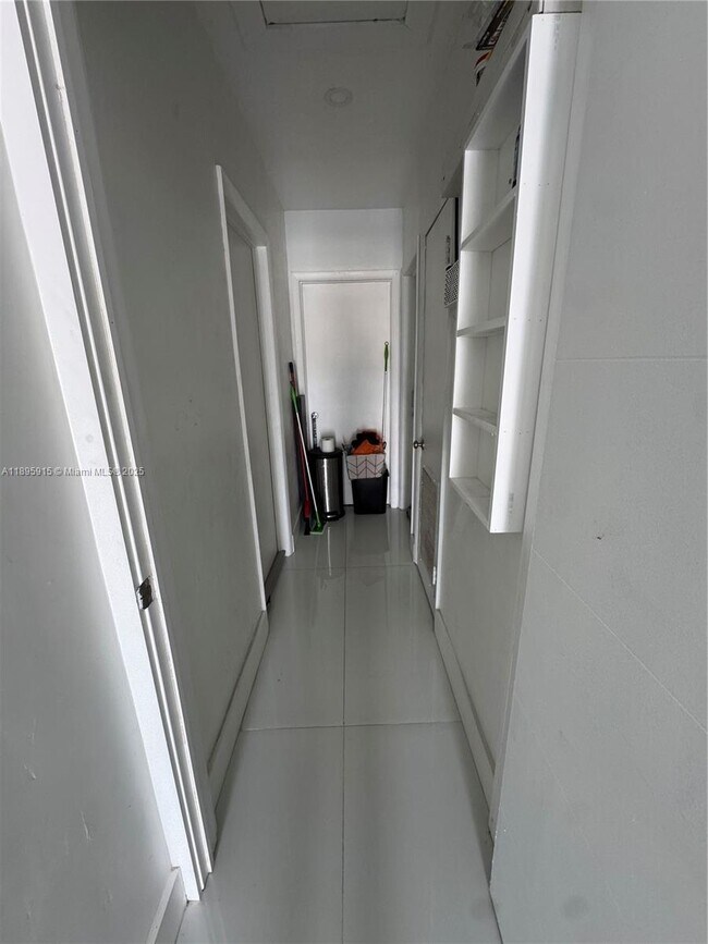 Foto del edificio - 7200 SW 4th St