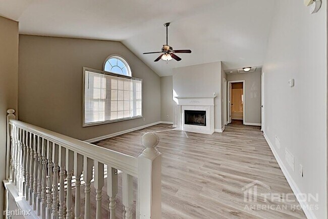Building Photo - 6230 Queensdale Dr