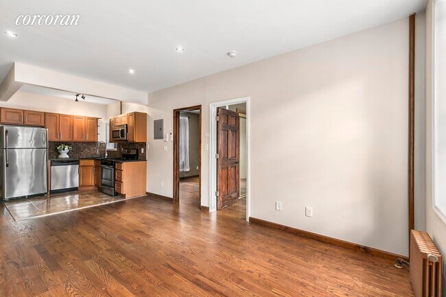 Foto del edificio - 529 83rd St