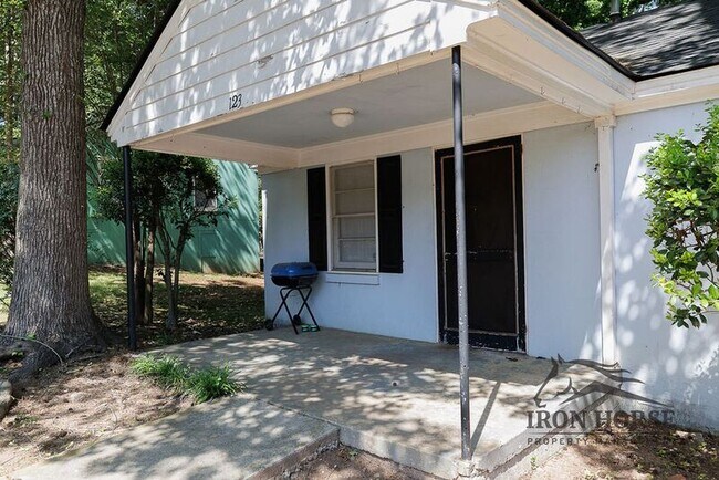 Foto del edificio - 123 Hollie St