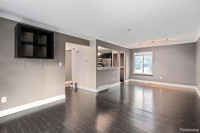 Building Photo - 1985 Peerce Ct