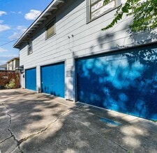 Building Photo - 4427 Jefferson St