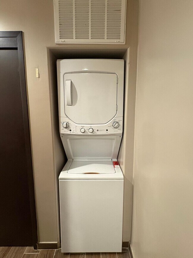 Foto del edificio - 3229 N 54th Ln