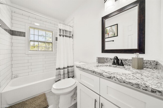 Foto del edificio - 3 br, 2 bath House - 1439 Westmont Road So...