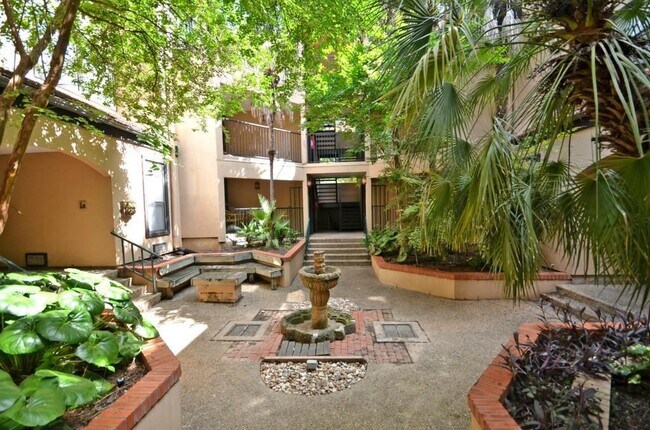 Foto del edificio - 2110 Rio Grande