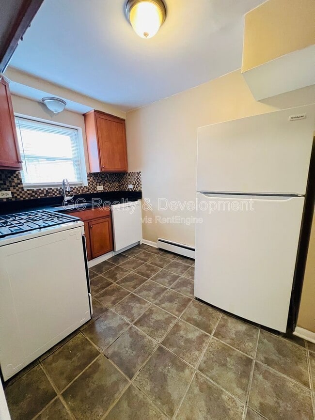 Foto del edificio - 1711 W Estes Ave