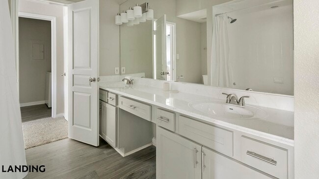 Building Photo - 2500 Woodland Park Dr