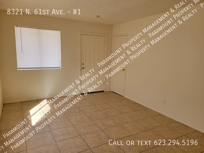 Building Photo - 2 Bed/1 Bath ready for immediate move in!