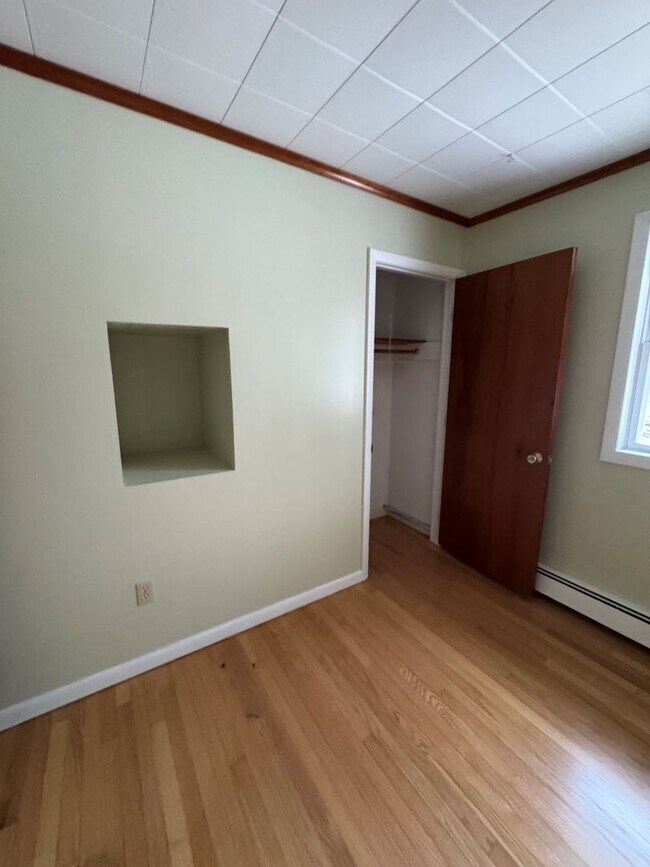 Foto del edificio - Spacious 3 Bedroom Home Available Now