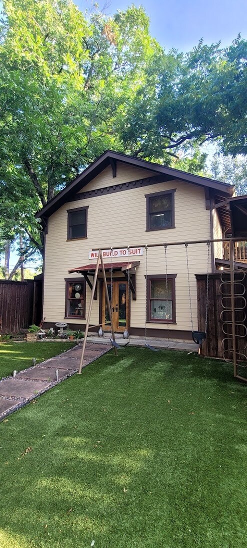 Building Photo - 5415 Richard Ave