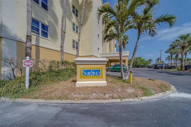 Foto del edificio - 16750 Gulf Blvd