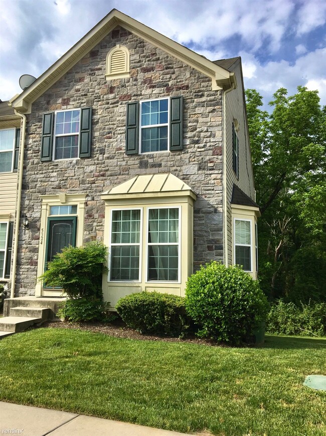 Building Photo - 3 br, 2.5 bath Townhome - 5324 Wyndholme Cir