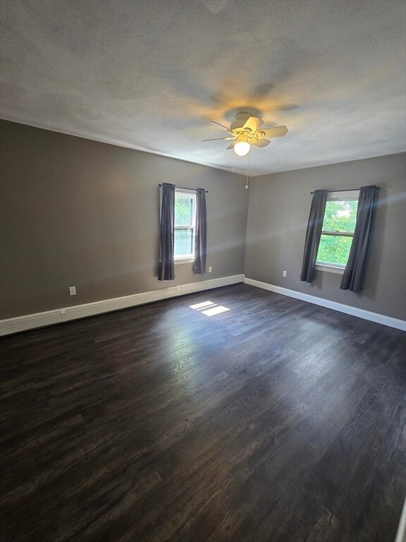 Building Photo - 504 Quincy St