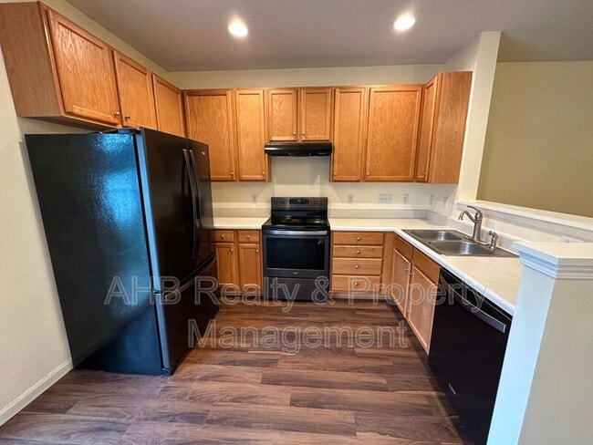 Foto del edificio - 1204 Glory Vine Rd