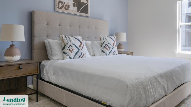 Building Photo - 1000 Forestview Dr